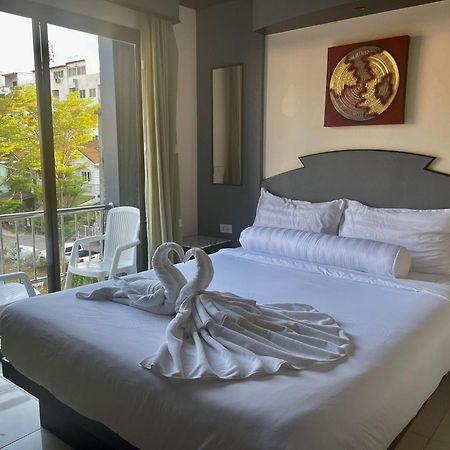 Hill View Lodge Patong ภายนอก รูปภาพ