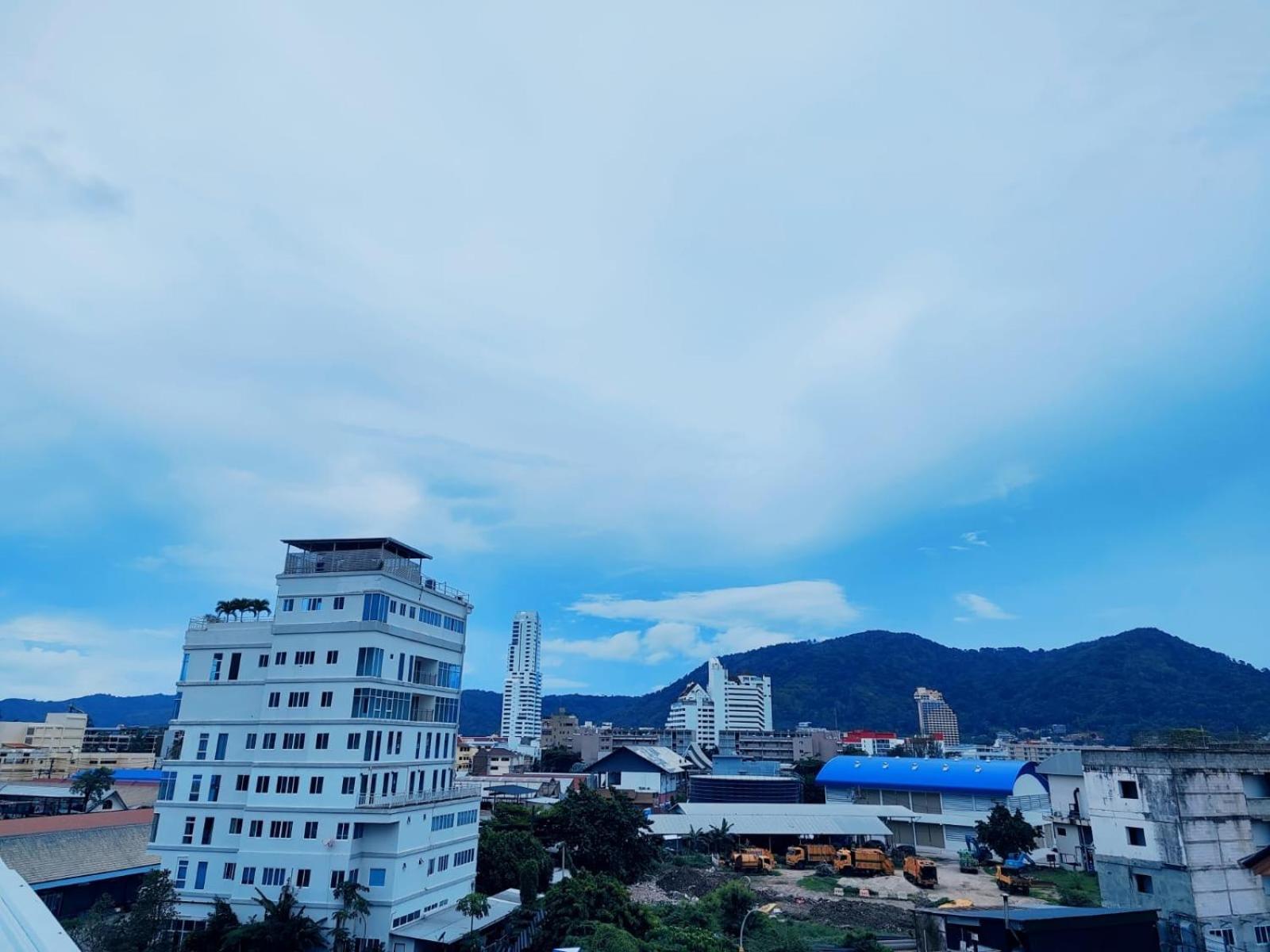 Hill View Lodge Patong ภายนอก รูปภาพ