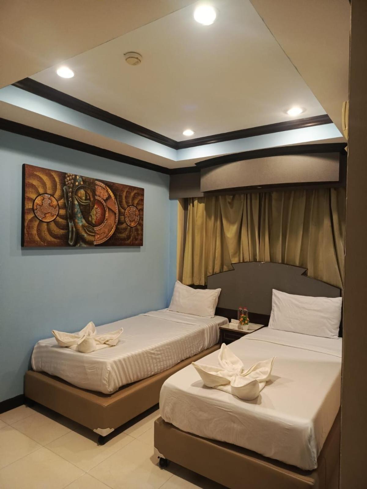Hill View Lodge Patong ภายนอก รูปภาพ
